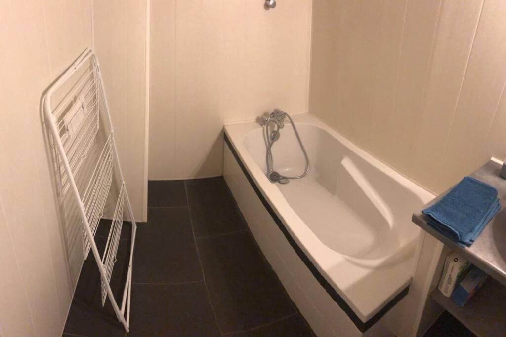 F3 - Neuf - 4/6 P - Lits King Size - Wifi - Cour Apartment Le Puy-en-Velay ภายนอก รูปภาพ