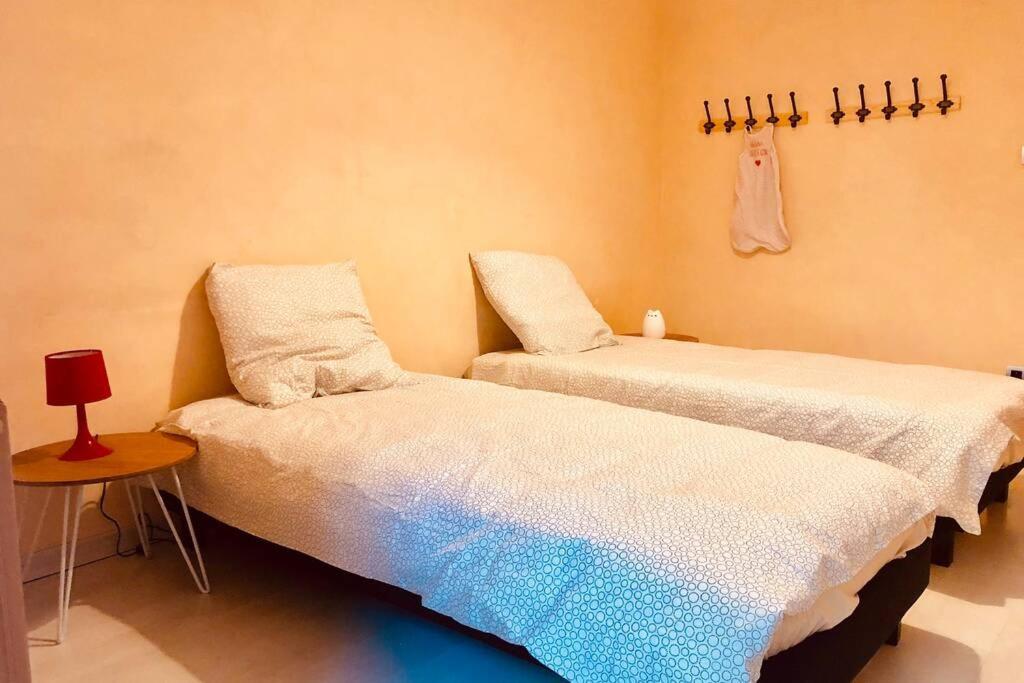 F3 - Neuf - 4/6 P - Lits King Size - Wifi - Cour Apartment Le Puy-en-Velay ภายนอก รูปภาพ